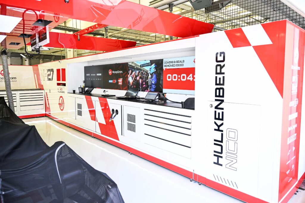 Tateside provide AV service for F1 team